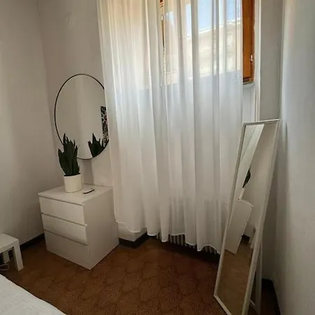 Vicino Al Centro Di Όπως