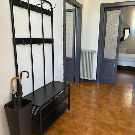 Vicino Al Centro Di Όπως